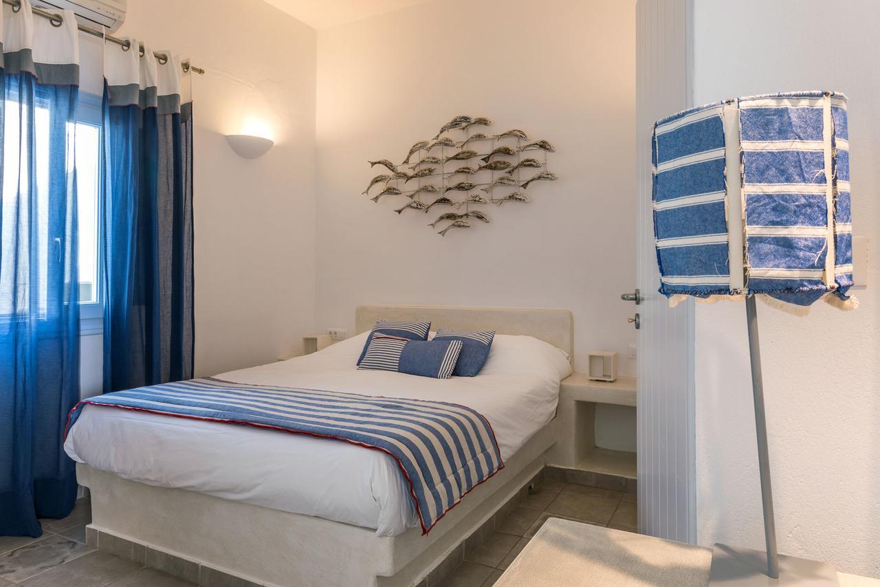 Blue Dolphins Apartments Firostefani Exteriér fotografie